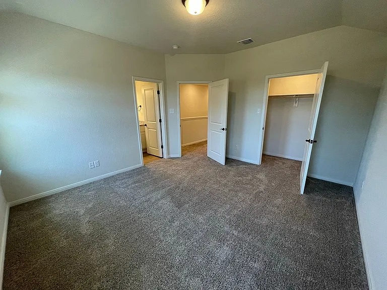 10334 Lynwood Br #102 — Photo 11