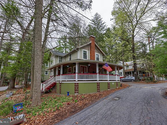 5th image of 211 Boehm Ave