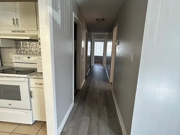 9505 University Terrace Dr #D — Photo 6