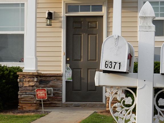 2nd image of 6371 Ellenwood Dr