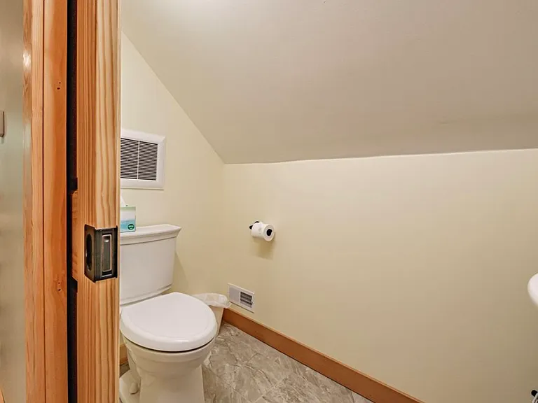 237 Thompson Lake Shores Rd — Photo 23