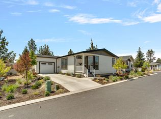 63827 Ranch Village Dr #32, Bend, OR 97701