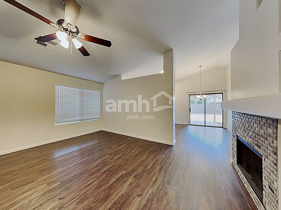 5th image of 2107 E Catclaw St