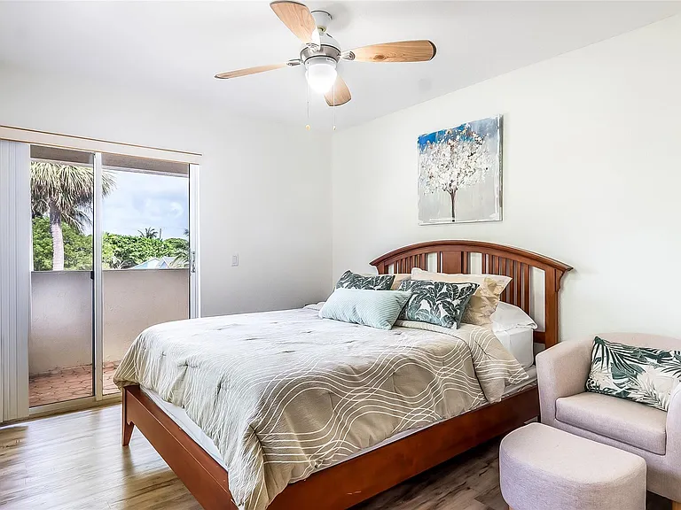 512 S Ocean Blvd — Photo 23