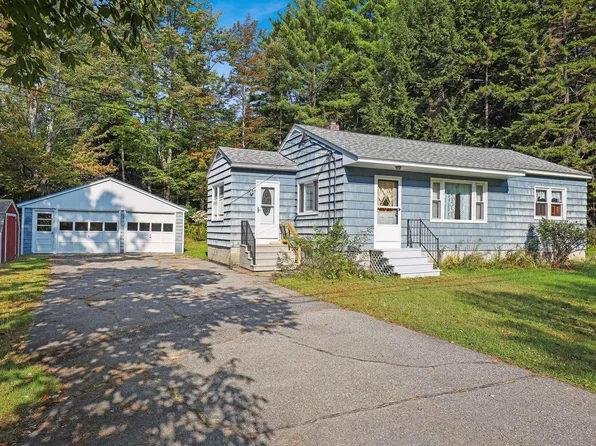 51 Backkingdom Road, Mexico, ME 04257