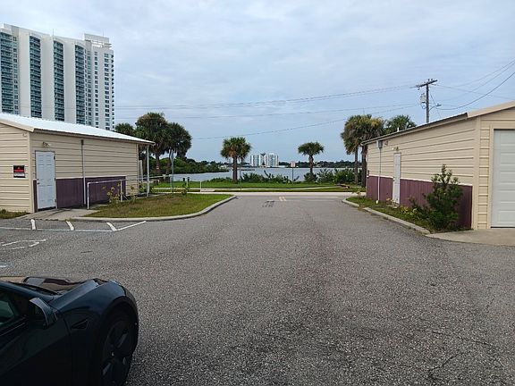4th image of 925 Sickler Dr
