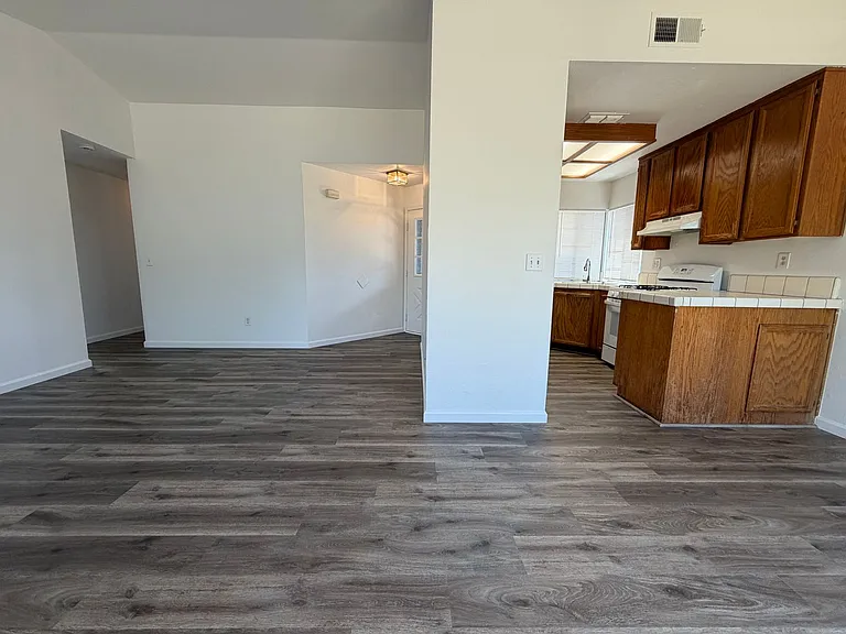 8162 Morgan Hill Way — Photo 6