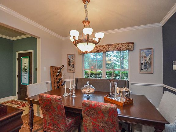 3rd image of 4506 Greenwood Trace Ln