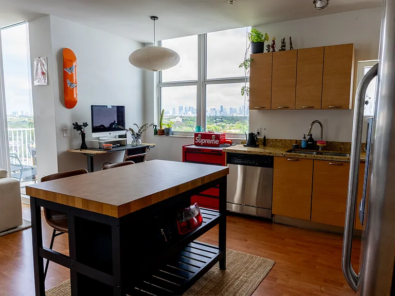 3180 Coral Way #1205 — Photo 45