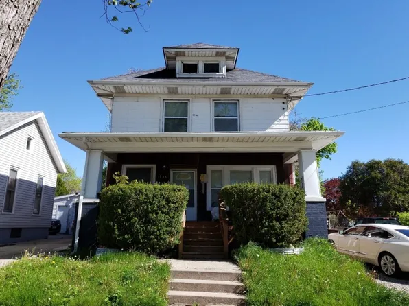 1318 Prospect St, Racine, WI 53404