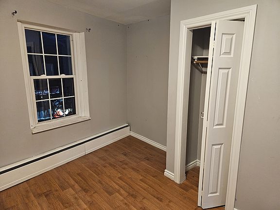 5th image of 216 Main St S #3
