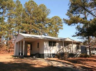 848 Yates Cir, Fayetteville, NC 28311