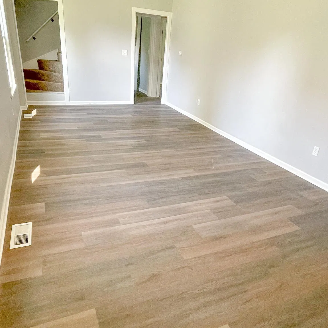 3622 Highland Ave — Photo 2
