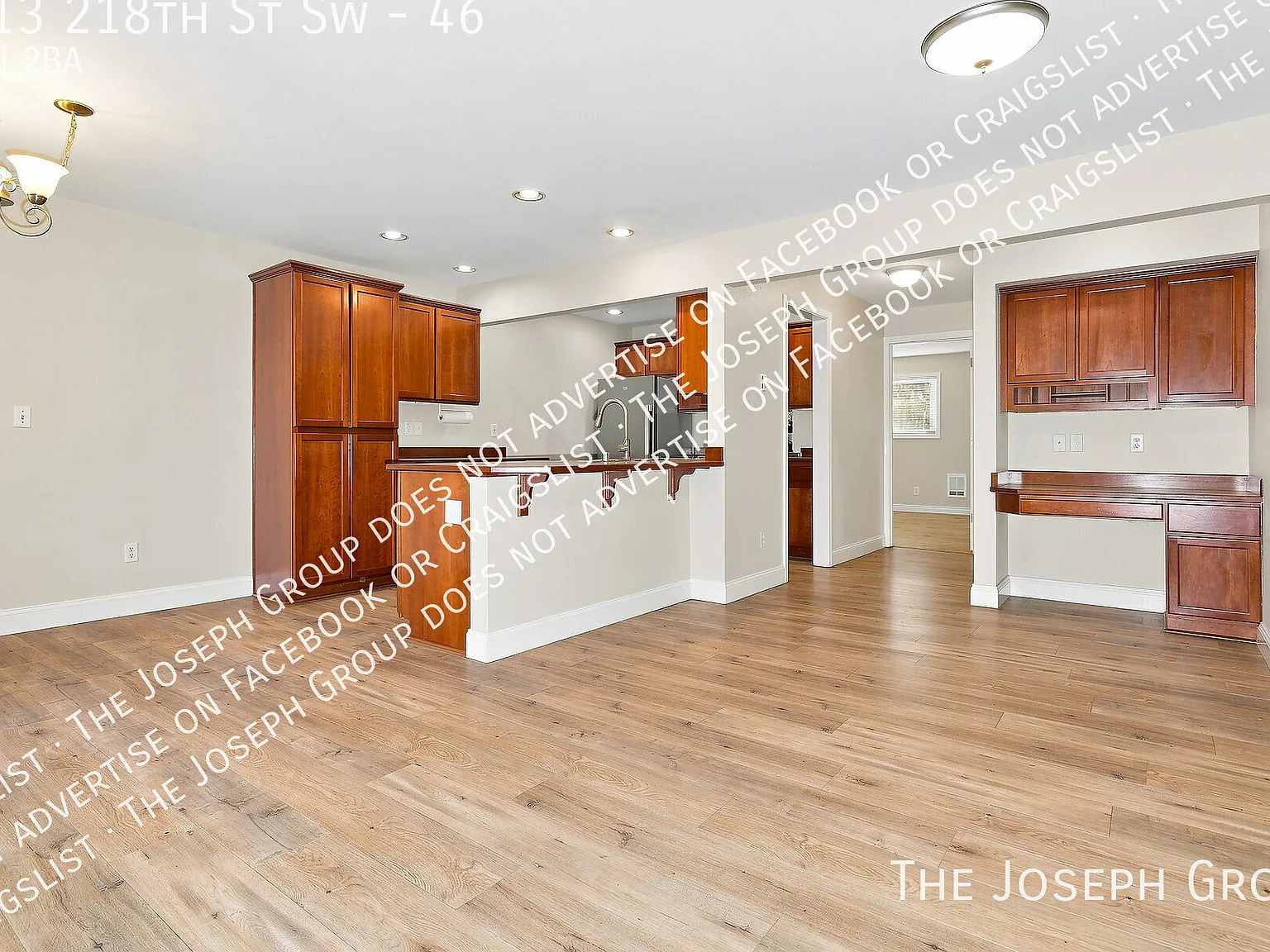 Lovely 3-Bedroom Home in Edmonds — Photo 3