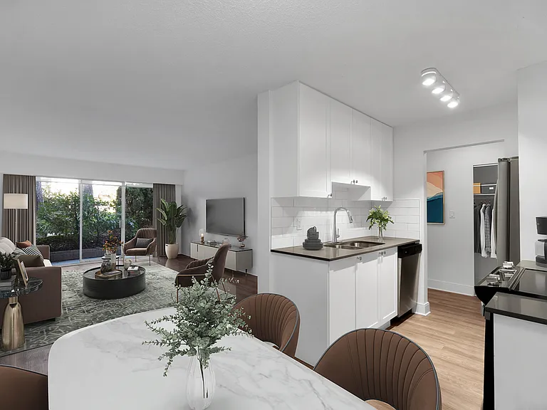 707 Esquimalt Rd — Photo 10
