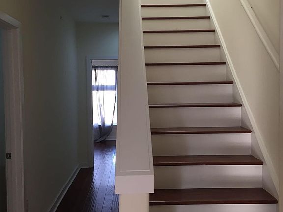3rd image of 624 N 11th St #B