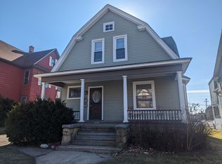 1213 Revell Ave #2, Rockford, IL 61107