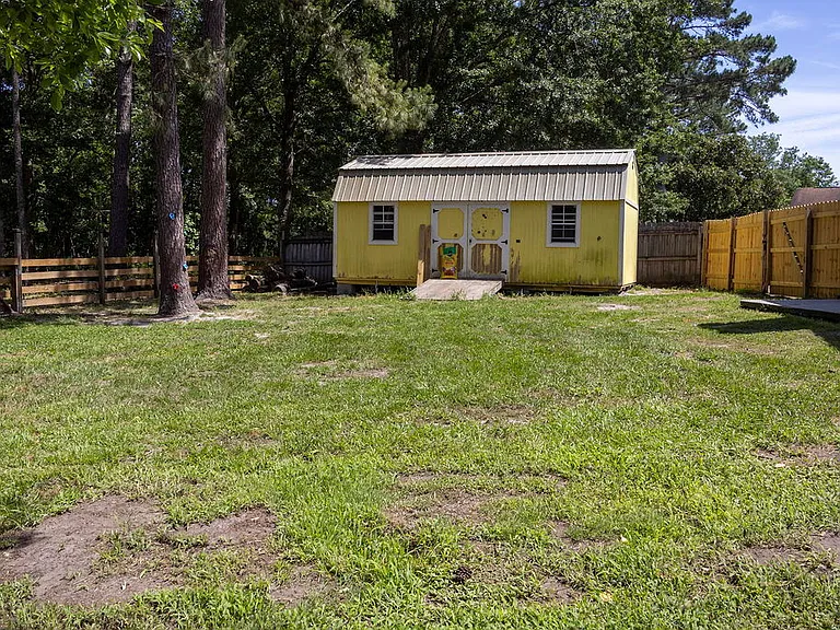 206 Blueberry Ct — Photo 2