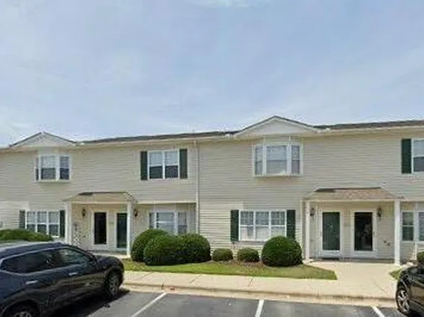 2370 Vineyard Dr, Winterville, NC 28590