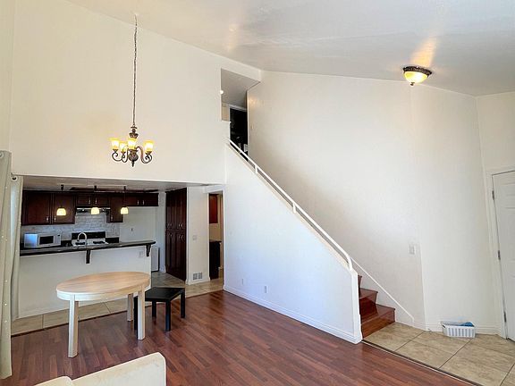 4th image of 426 N Imperial Ave APT D