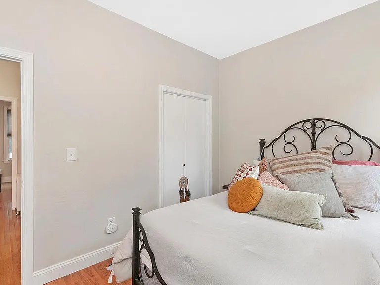 48 Walker St #1 — Photo 7