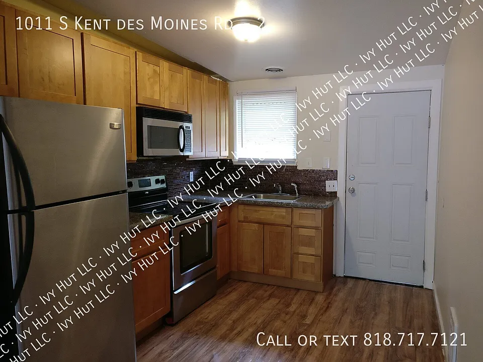 1011 S Kent Des Moines Rd #2