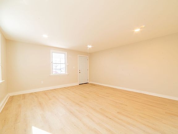 2nd image of 115 N Delancy Pl #A