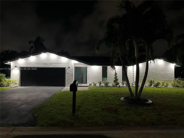1232 NW 85th Ter, Coral Springs, FL 33071