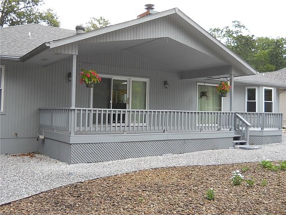4th image of 15 Kintyre Dr