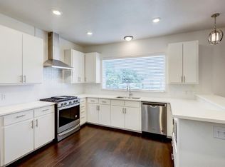 2105 Tiger Trl #302, Round Rock, TX 78665