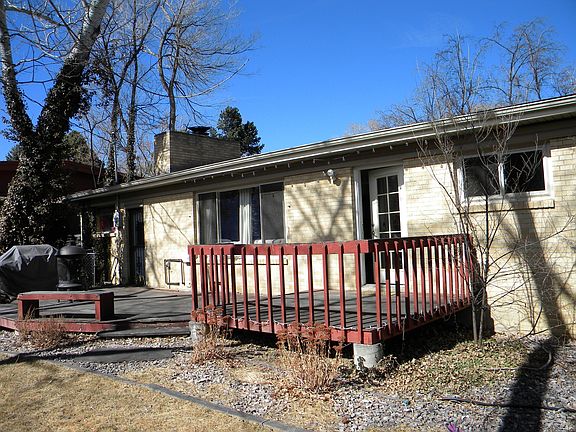 Secluded back yard with deck