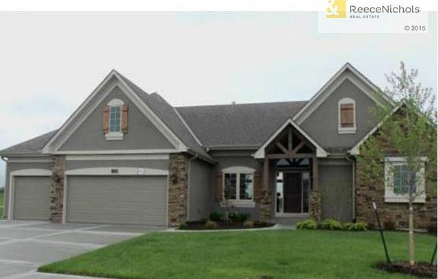 The Aspen Beautiful Reverse Plan that will sweep you off your fe