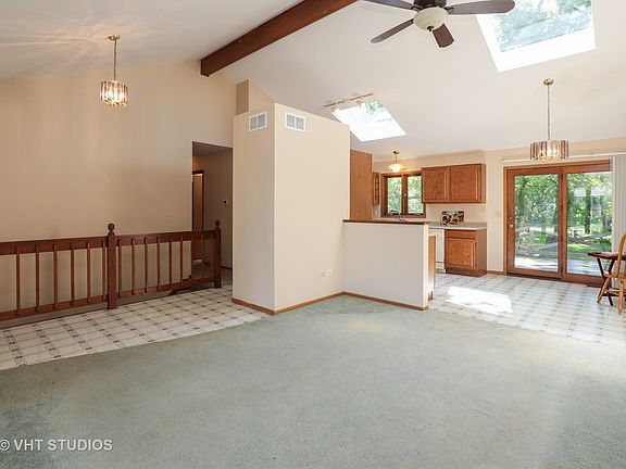 2nd image of 3021 W Vermont Ave