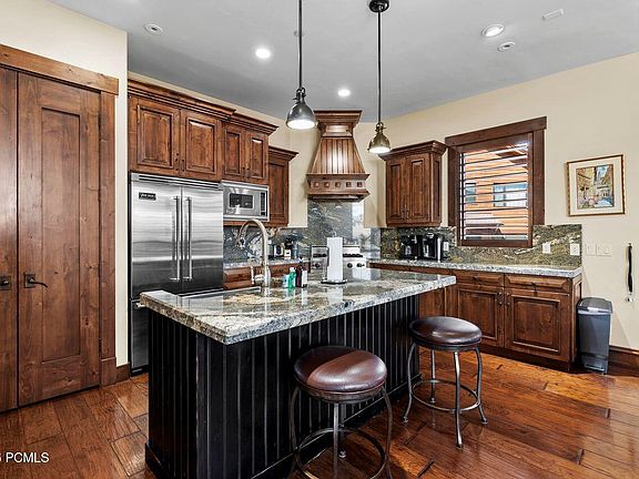 5th image of 4189 Willow Draw Rd #201
