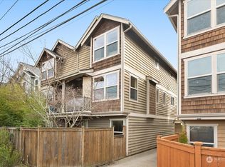 9033 18th Ave SW #B, Seattle, WA 98106