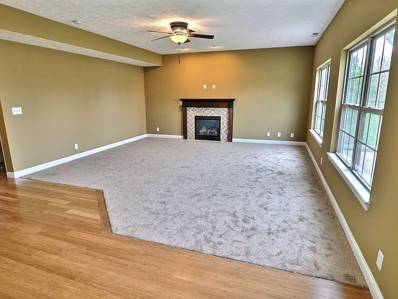 2nd image of 1028 Catherwood Ct