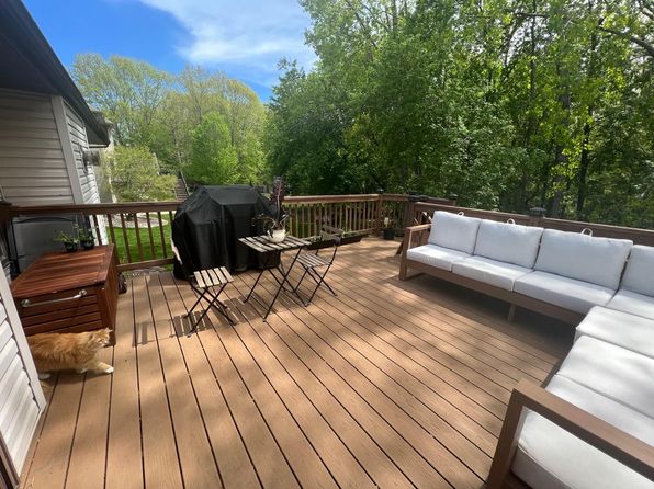 2863 Baylite Dr, Green Bay, WI 54313