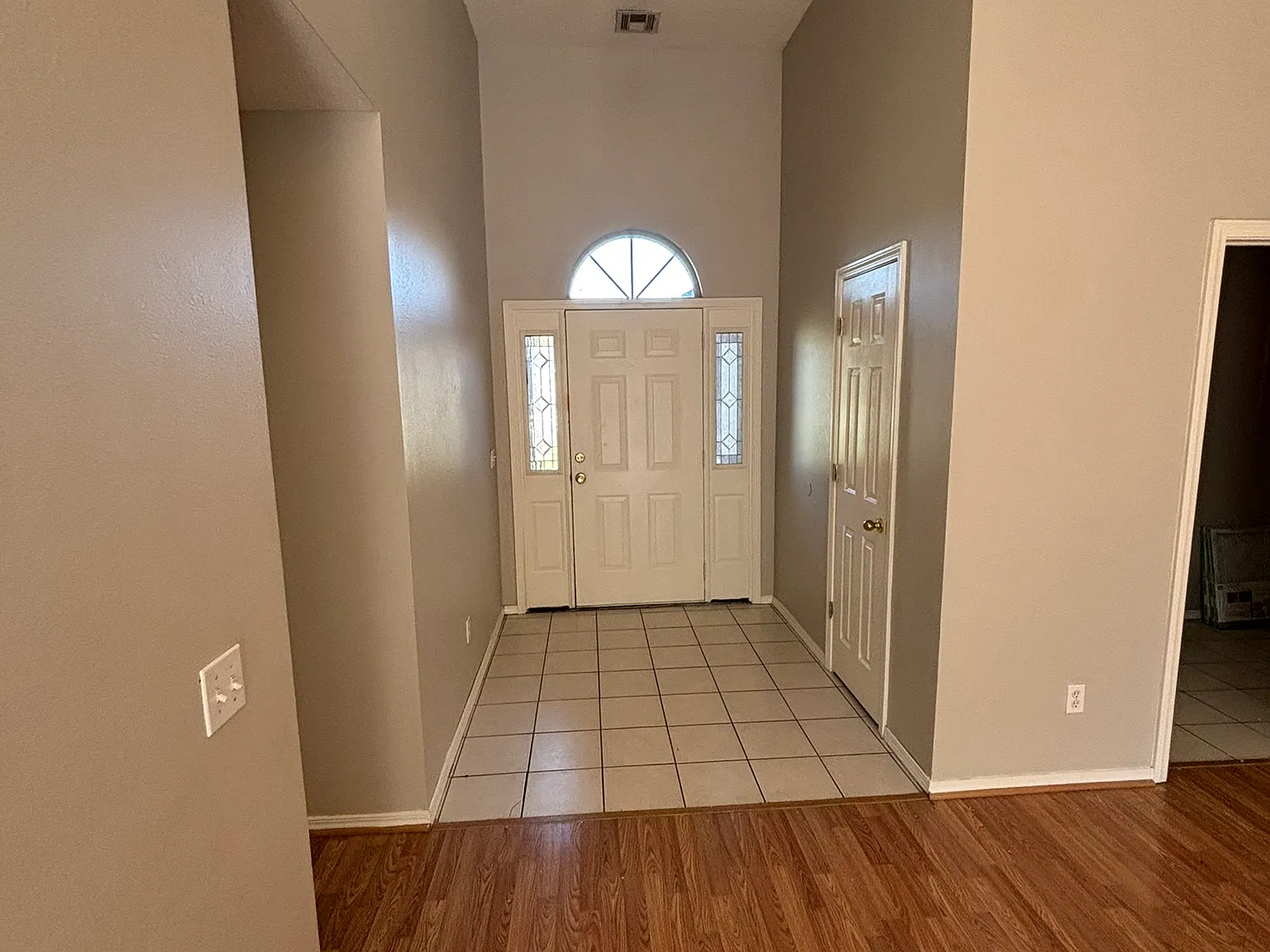 1901 Southwest Spruce Road - 1 — Photo 3