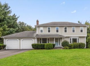 33 Barnstable Rd, Norfolk, MA 02056