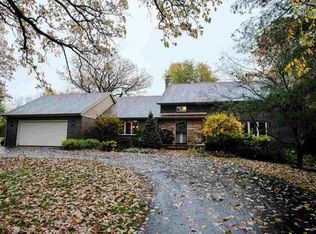 11945 Oakridge Rd, Caledonia, IL 61011