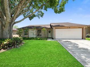 2723 Jeb Stuart Dr, League City, TX 77573