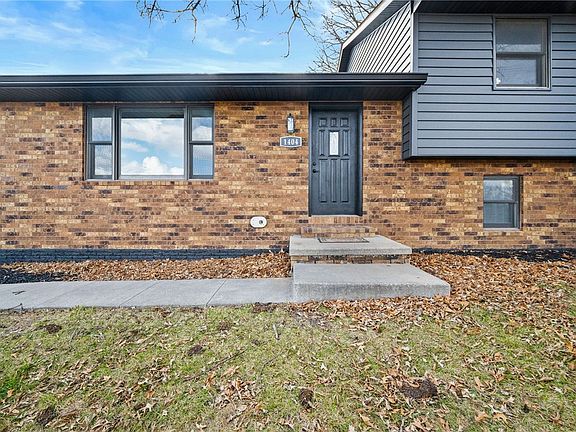 2nd image of 1404 Sunrise Dr