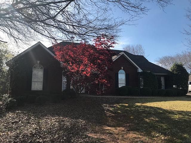 1st image of 124 Wynnfield Blvd