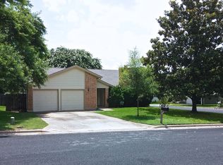 7907 Lowdes Dr, Austin, TX 78745