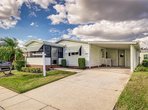 2211 Harbor Town Ln, Lakeland, FL 33810