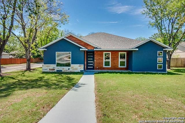1st image of 13903 S Village Dr
