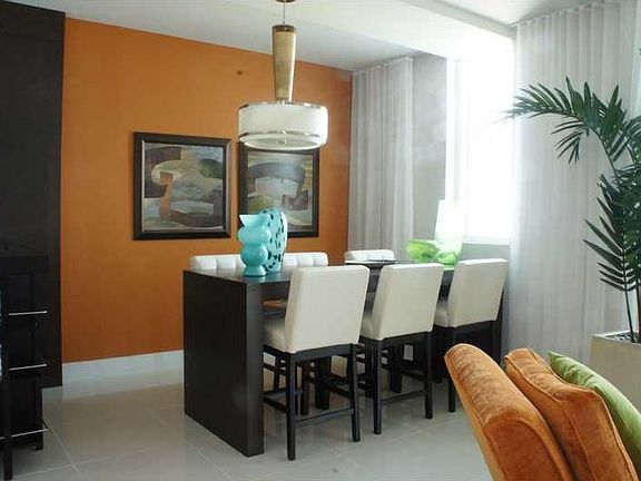 2nd image of 244 Biscayne Blvd APT 2605
