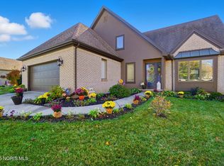 6661 Brick Yard Ct, Maumee, OH 43537