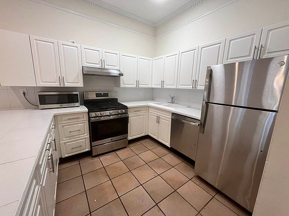 5th image of 243 W 14th St APT 3F