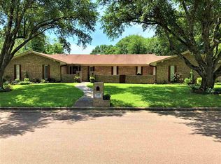 216 S Park Dr, New Boston, TX 75570
